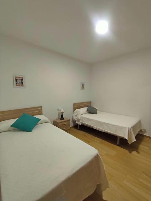 Apartamento Acerota, Con Parking Gratuito قرطبة المظهر الخارجي الصورة